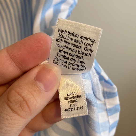 SO women’s blue and white striped button down short sleeve blouse - Picture 12 of 12